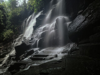 Fototapeta na wymiar Kanta Lampo Waterfall - Bali