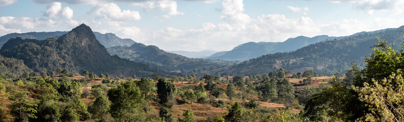 Fototapeta na wymiar Panorama of beautiful valley landscape in magical Myanmar