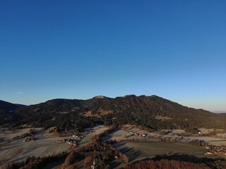 Landschaft in Bayern, Isarwinkel, Brauneck in Lenggries, 
der Voralpenraum