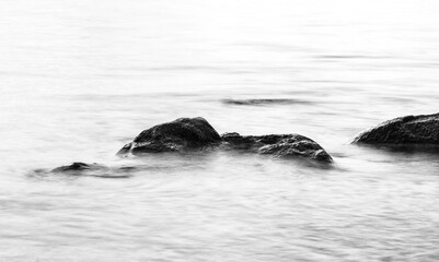 Fototapeta premium Long exposure water closeup in sea