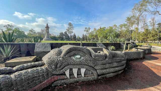 Escultura de Piedra, Jard&iacute;n del Agua, Chapultepec, Ciudad de M&eacute;xico