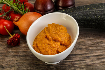 Vegetarian cuisine - Zucchini puree with herbs