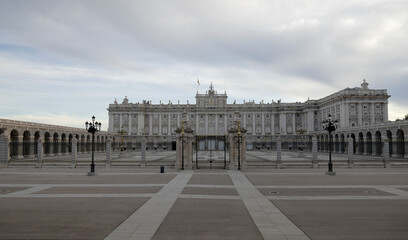 Obraz premium Royal Palace of Madrid, Spain, in the morning