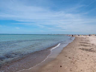 Sandstrand an der Ostseeküste in Warnemünde