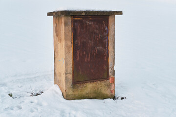 alter Stromkasten