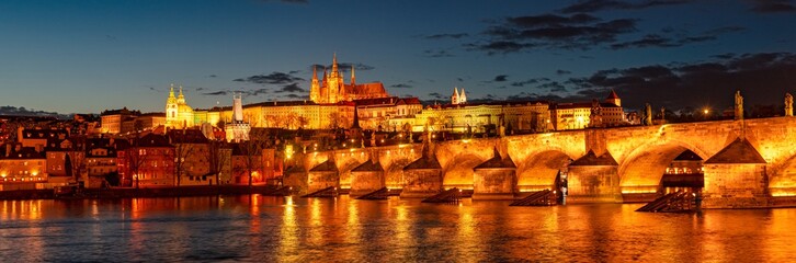 Obraz premium Prague skyline