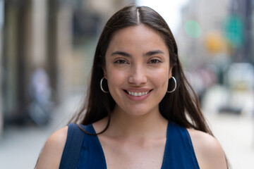 Young Latina Hispanic woman smile happy face portrait - obrazy, fototapety, plakaty