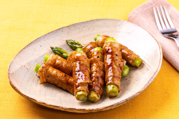 アスパラガス肉巻き照り焼き