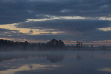 Sonnenaufgang am Latzigsee bei Borken