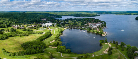 Fototapeta na wymiar An aerial view of Deerhurst Inn and Conference Centre.