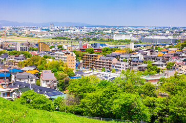 Fototapeta premium 青空が広がる郊外の住宅地