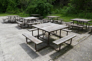 Obraz premium Unused extra picnic tables stored during quarantine