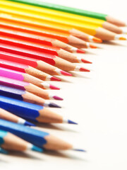 カラフルな水彩色鉛筆