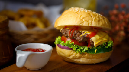 Hamberger with sauce