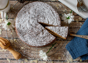 Spanish almond cake Tarta de santiago