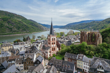 Obraz premium Aerial photograph of the town of Bacharach in the Rhine Valley, a World Heritage Site 