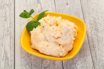 Curd with dry apricot