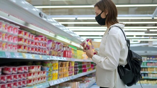 Shopping for food during COVID-19
