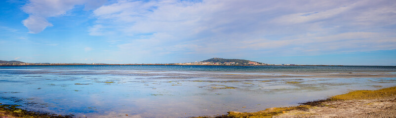 Panorama de L'étang de Thau près de Mèze