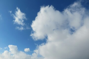 Obraz premium Beautiful view on blye sky and clouds