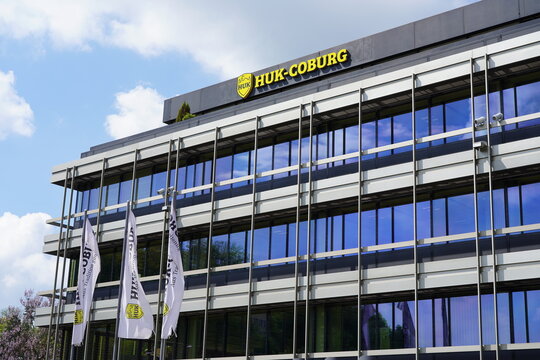 Die HUK-Coburg am Bahnhofsplatz in Coburg am 19.05.2021