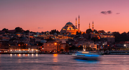 Naklejka premium Sunset in Istanbul Blue Mosque panorama