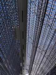 京都駅の屋根の構造