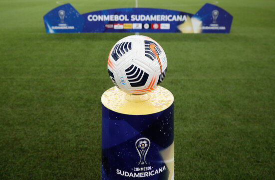 Copa Sudamericana - Group D - Athletico Paranaense v Melgar