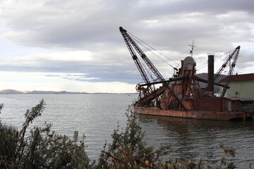 Obraz premium old ship in the port