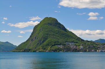 Naklejka premium Panoramic view of lake lugano and Monte San Salvatore