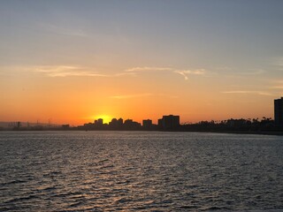 Naklejka premium sunset in the city