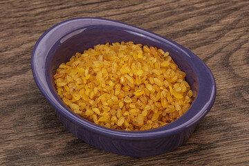 Vegetarian cuisine - dry bulgur for cooking
