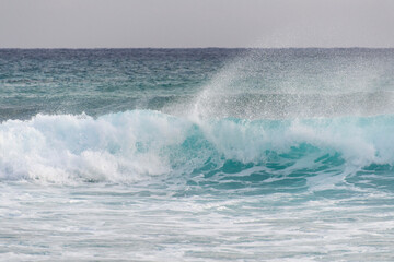奄美大島の手広海岸の波しぶき