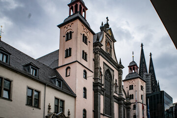 Fototapeta premium ドイツ、ケルン大聖堂の情景と周辺の風景