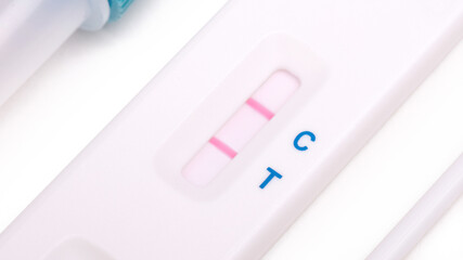 Rapid covid-19 strip test - Positive tested