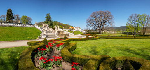 Obraz premium Castle Garden in Cesky Krumlov, Czech republic