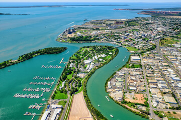 Gladstone Marina and harbour, Queensland - obrazy, fototapety, plakaty