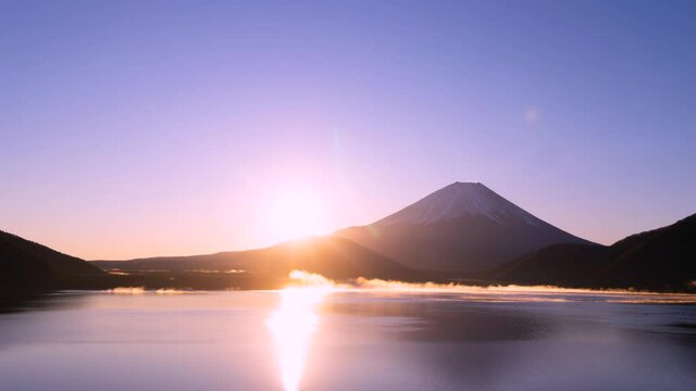 日の出 Images – Browse 231,694 Stock Photos, Vectors, and Video