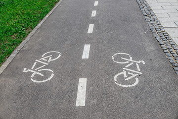 Obraz premium bicycle lane sign