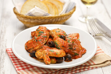 chicken cacciatora,pollo alla cacciatora, Italian hunter style braised chicken dish