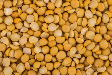 Close up photo of dried yellow peas.