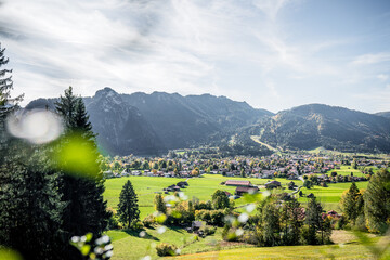 Oberammergau im Landkreis Garmisch-Partenkirchen - obrazy, fototapety, plakaty