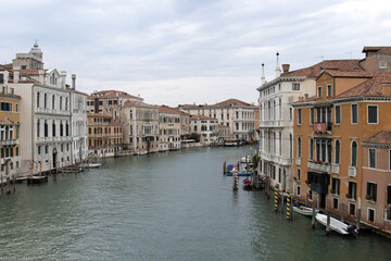 Fototapeta na wymiar scorcio sul canal grande di venezia