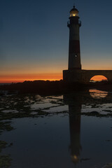 Pôr-do-sol no Farol de Itapoan