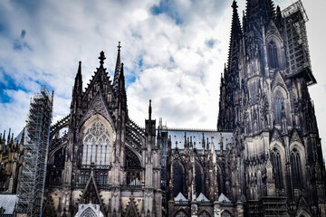 Fototapeta premium ケルン大聖堂とその周辺からの景色