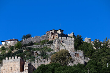 Fototapeta premium medieval wall and towers of Alanya fortress in Turkey