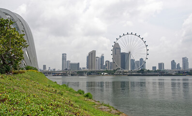 Obraz premium Singapore Flyer- it reaches the height of a 55-storey building, having a total height of 165 m
