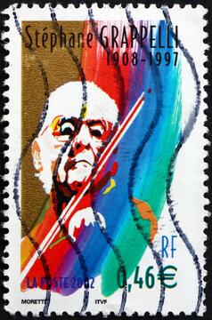 Postage stamp France 2002 Stephane Grappelli, French jazz violin