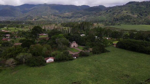 Beautiful cinematic aerial view of Ujarras ruins Church in Cartago