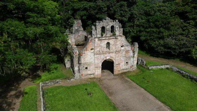 Beautiful cinematic aerial view of Ujarras ruins Church in Cartago